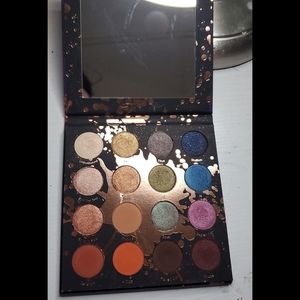 Shayla x Colourpop Perception Palette